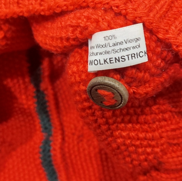Rare Bavarian knit Cardigan in color Red - Picture 8 of 10